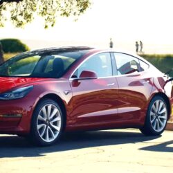 Акумулятори на нових Tesla Model 3 почали дуже швидко розраджатись, у компанії знайшли рішення проблеми