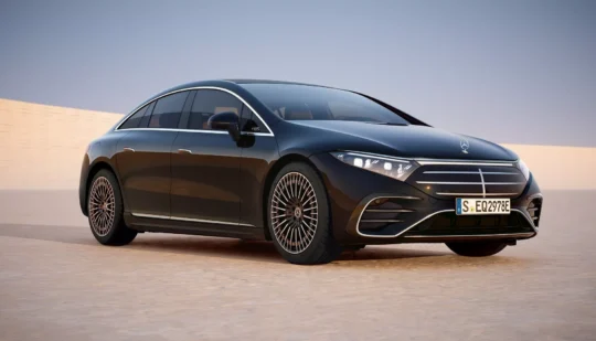 Оновлений флагманський електричний седан Mercedes-Benz EQS представили офіційно