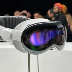 Apple Vision Pro 2 не вийде до кінця 2026 року