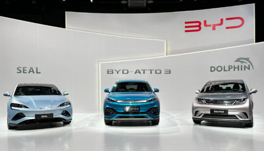 Китай виділив $3,7 мільярда на “перемогу” BYD в гонці електромобілів