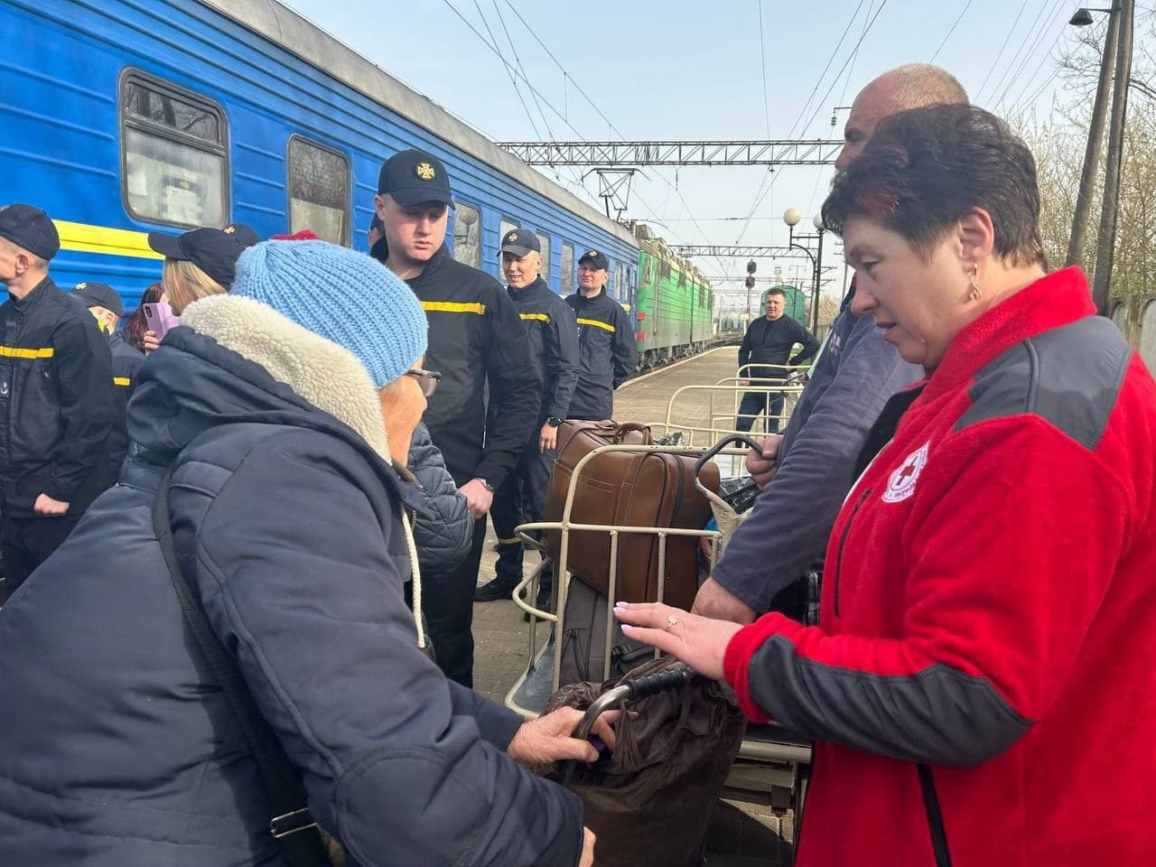 Ви зараз переглядаєте Рівненщина зустріла другий евакуаційний потяг із Донецької області
