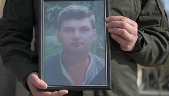 Сьогодні у Рівному попрощалися із загиблим Героєм Олексієм Феліндашем