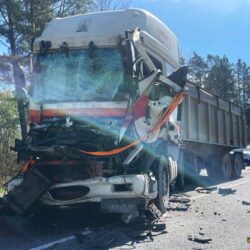 Стали відомі деталі ДТП на Рівненщині за участі двох вантажівок (+ФОТО)