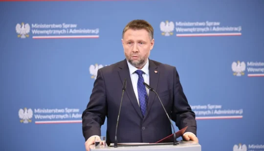 Чи надасть Польща тимчасовий захист для українців без паспорта: очільник МВС Кервінський дав відповідь