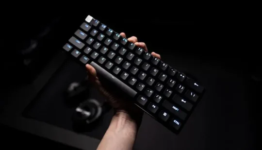 Logitech G представляє ігрову клавіатуру PRO X 60