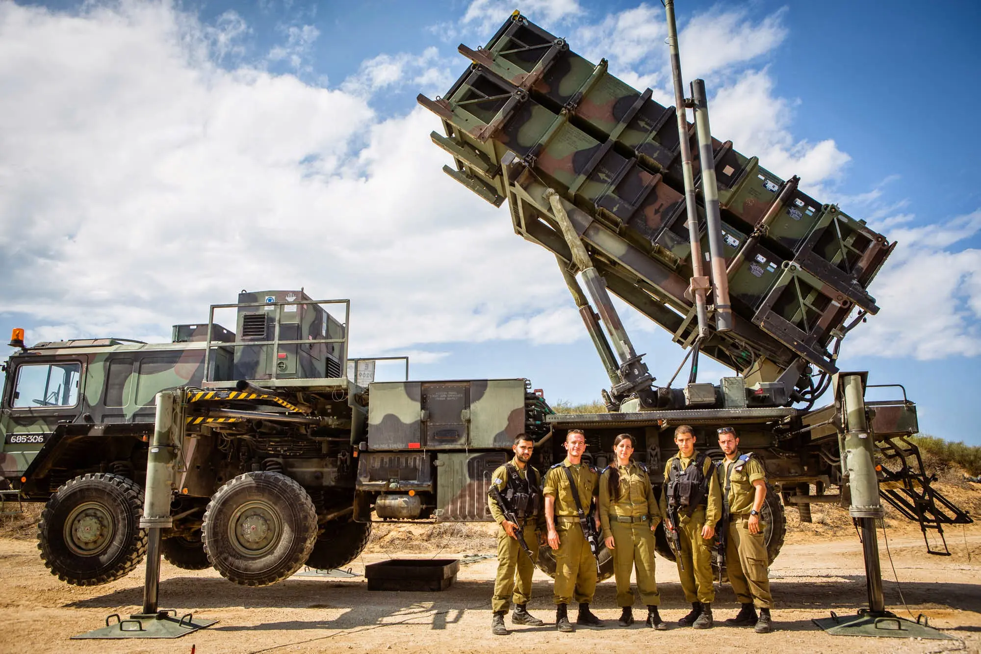 Ви зараз переглядаєте Patriot можуть бути в Україні за тижні: Кулеба зізнався, що говорить партнерам за зачиненими дверима