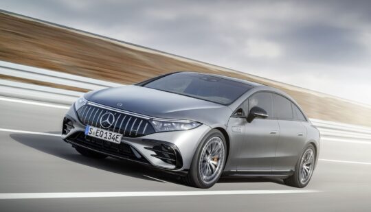 До $20 000: Mercedes-Benz оголосив про рекордні знижки на власні електромобілі