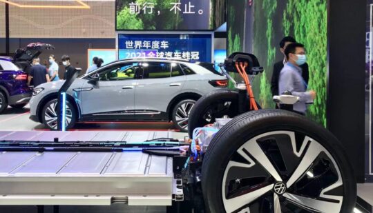 Для бюджетних машин: Volkswagen та Xpeng сконструюють спільну платформу для електромобілів