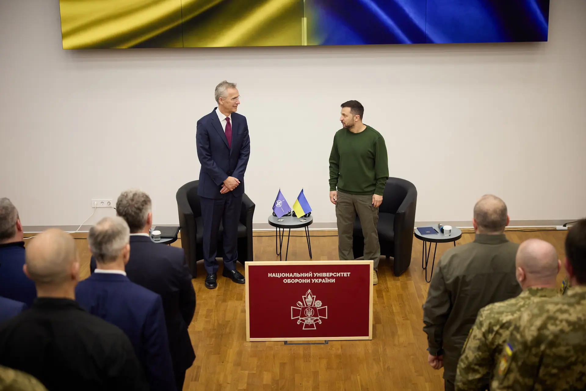 Ви зараз переглядаєте Столтенберг раптово приїхав до Зеленського: що сталося