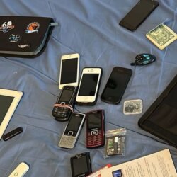 Фальшиві долари в Україні – у Львові продавали фальшиві долари – махінації з валютою