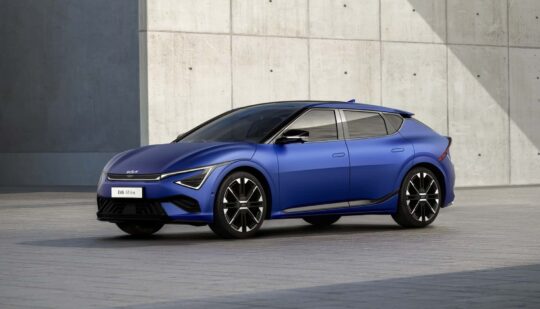 Сенсор відбитків пальців та більший акумулятор: електромобіль Kia EV6 отримав важливе оновлення