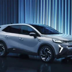 Гібридний кросовер Renault Symbioz представили офіційно