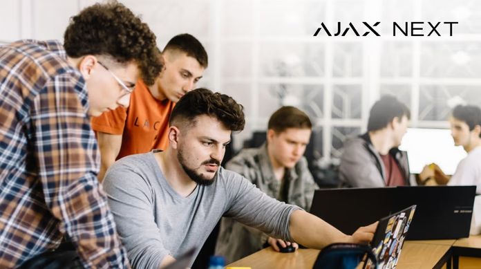 Ви зараз переглядаєте Ajax Systems запускає масштабну освітню ініціативу Ajax Next