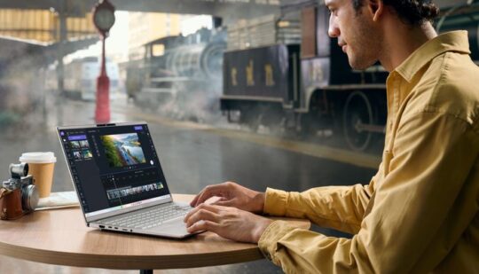 Представлено ноутбук ASUS Vivobook S 15 з функціями ШІ