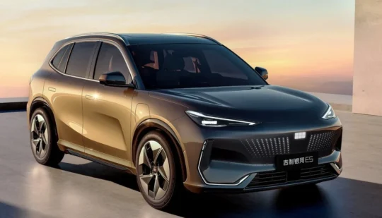 Від $21 000 та з зефірками у салоні: електричний кросовер Geely Galaxy E5 показали офіційно