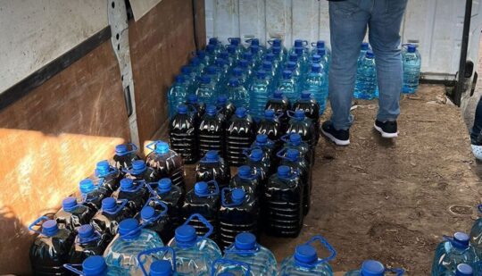 Українцям продають підроблений алкоголь – на Харківщині підробляли горілку