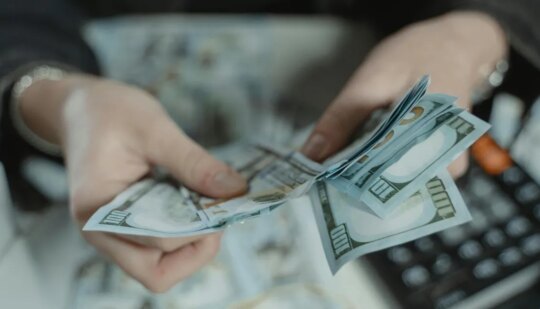 Курс долара до гривні до кінця 2024 року – які прогнози дають експерти