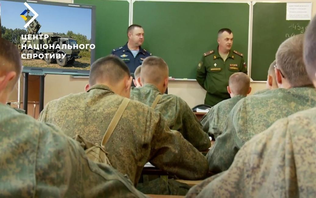Ви зараз переглядаєте На окупованих територіях готуватимуть офіцерів для армії РФ