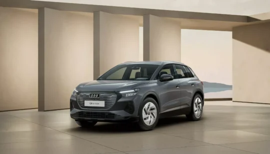 З ковпаками та малою батареєю: електромобіль Audi Q4 E-Tron отримав бюджетну версію