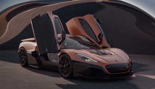 На честь ювілею: Rimac представив ексклюзивну версію електричного гіперкара Nevera