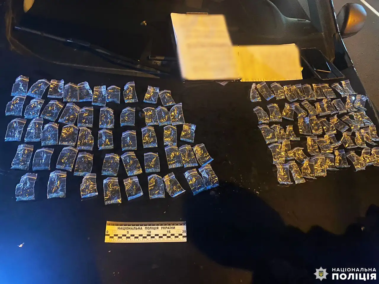 Ви зараз переглядаєте 15-річний наркокур’єр: у Рівному поліція викрила неповнолітнього з наркотиками
